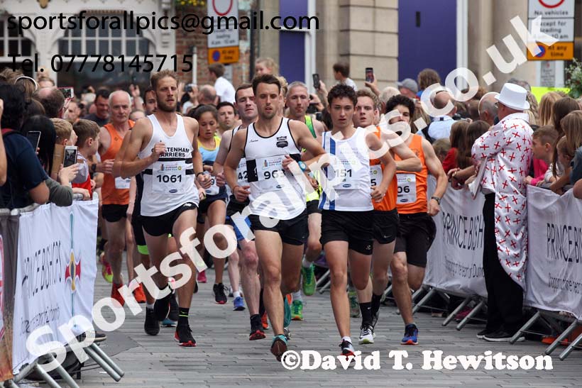 Durham City 5k, Durham City 10k and 5k Road Races. Photo: David T. Hewitson/Sports for All Pics